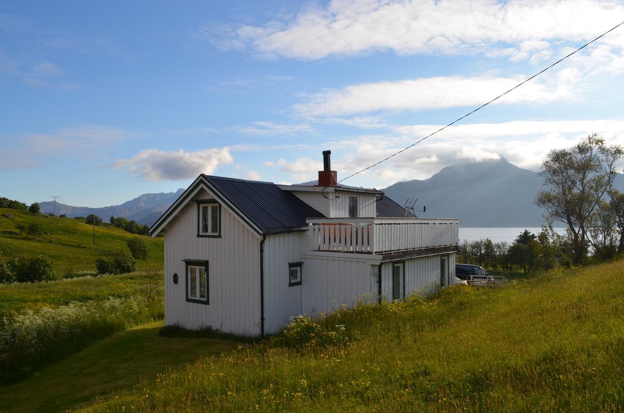 Gravdal  Vevika Lofotenヴィラ エクステリア 写真